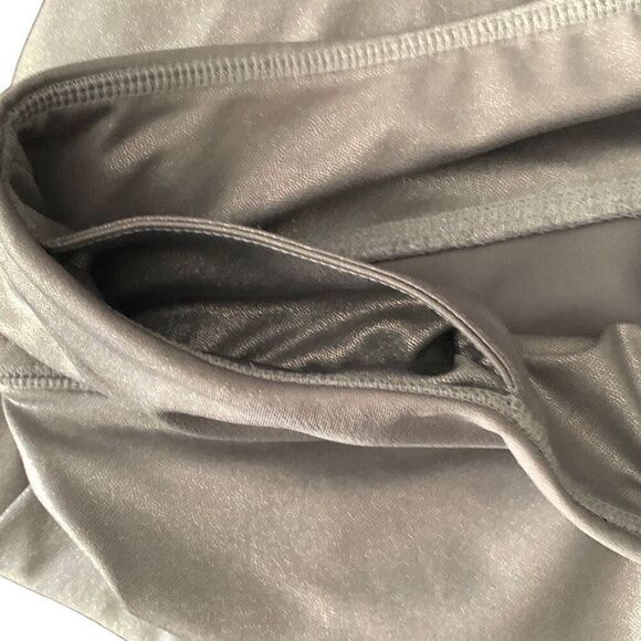 Pre Owned Women’s Wild Fable Shimmering Silver Leggings Sz Med Comfort Activewea - Picture 3 of 4